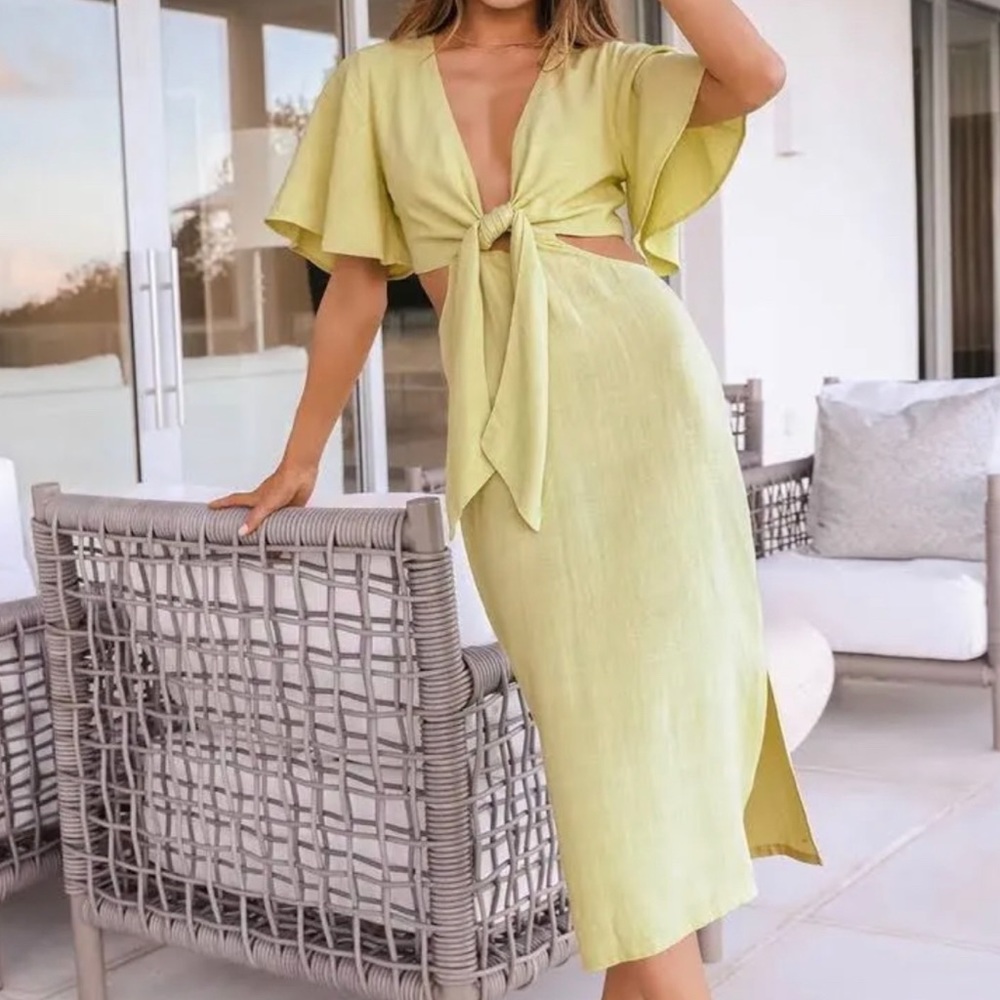 Lulus Summer Journey Light Green Tie-Front Cutout Midi Dress Size X-Large